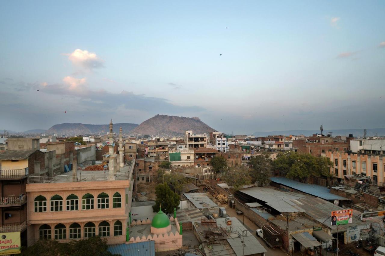 Hotel Rashika Palace Jaipur Eksteriør bilde